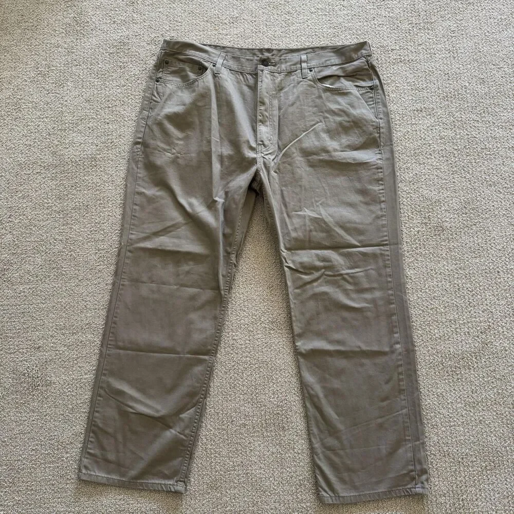Levi's 559 Jeans Mens 44x32 Beige Relaxed Straight Zip Fly Denim 5 Pocket